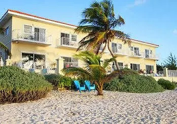 Turtle Nest Inn & Condos Bodden Town Hotel